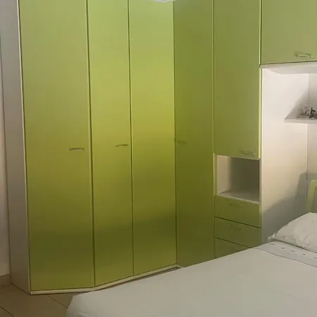 La Sara Indirizzo Via Serafino Calindri N 1 3*