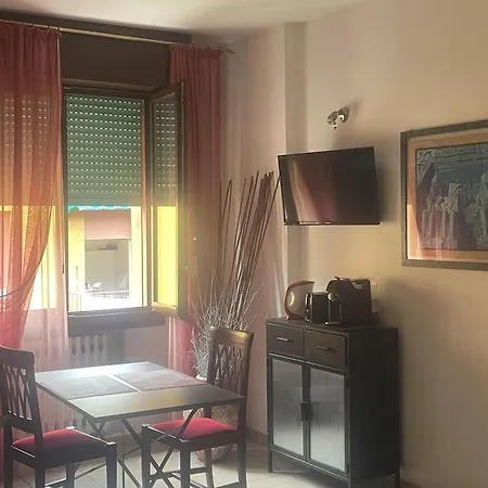 La Sara Indirizzo Via Serafino Calindri N 1 3*